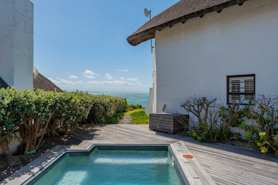 5 Bedroom Property for Sale in St Francis Bay Village Eastern Cape